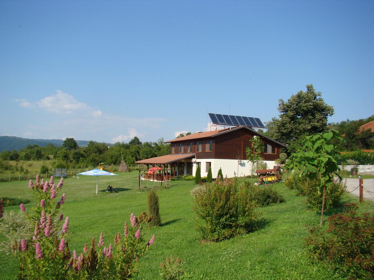 Complex Pristan In The Mountain Hotel Shilkovtsi Eksteriør billede